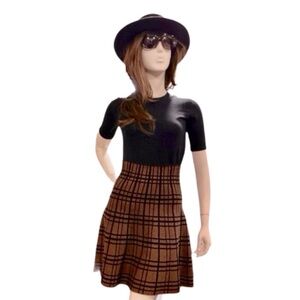 Max Studio Couper Cut Skirt